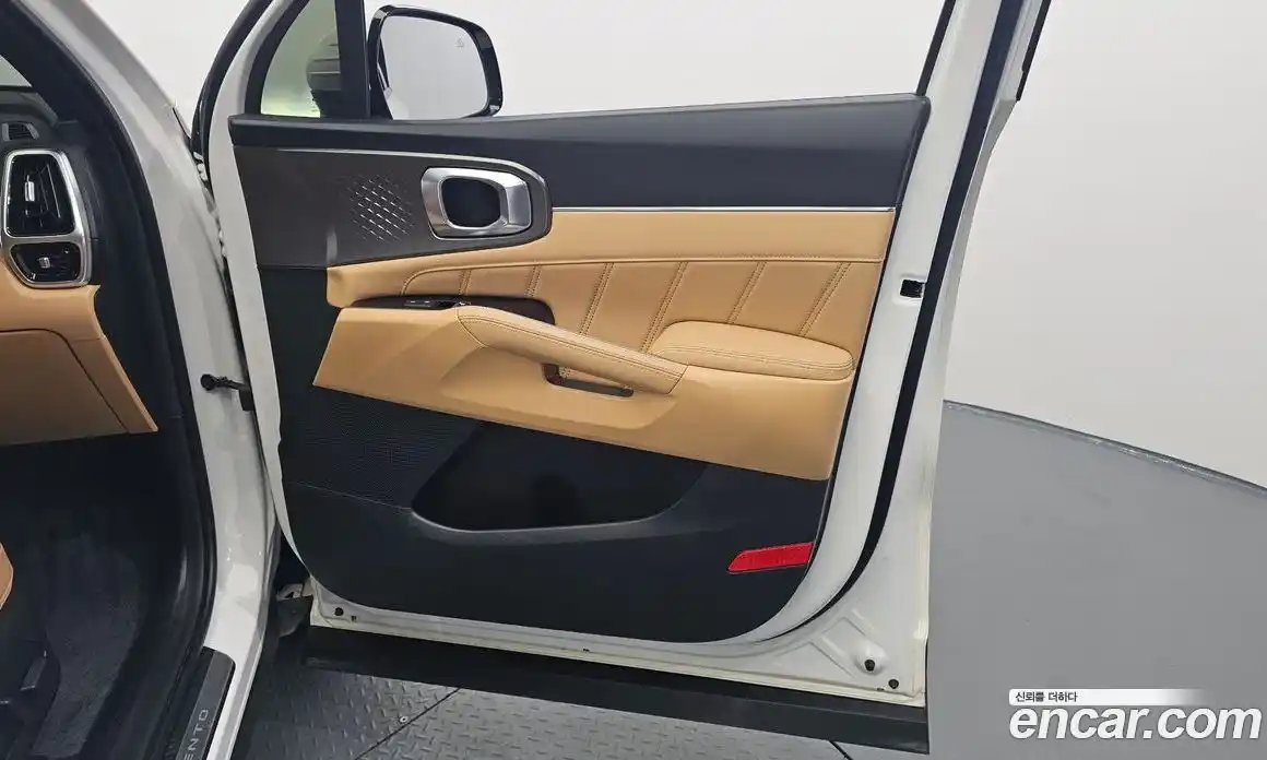 Kia Sorento 2022 2.5 автомат (гидро), фото 15