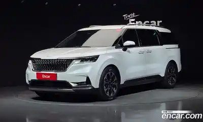 Kia Carnival, 2023, 38 623 км