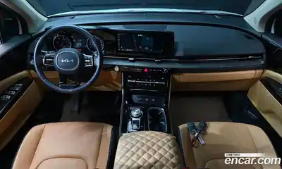 Kia Carnival 2023 2.2 автомат (гидро), миниатюра 7