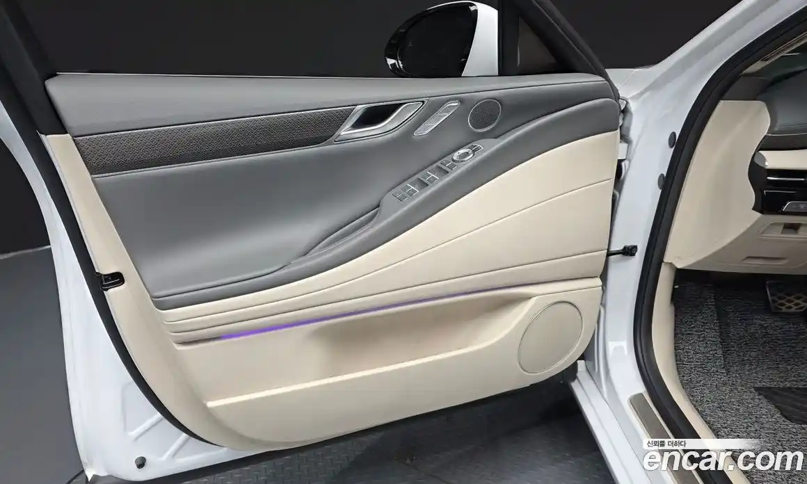 Genesis G80 2025 2.5 автомат (гидро), фото 14