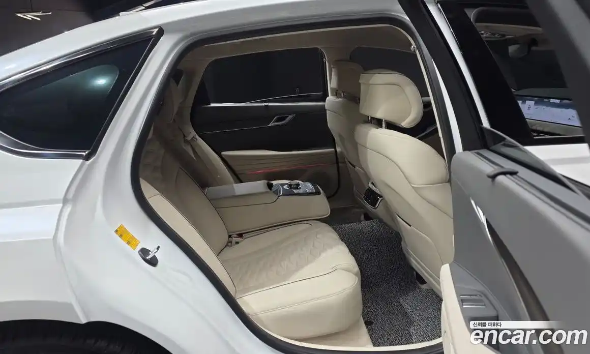 Genesis G80 2025 2.5 автомат (гидро), фото 17