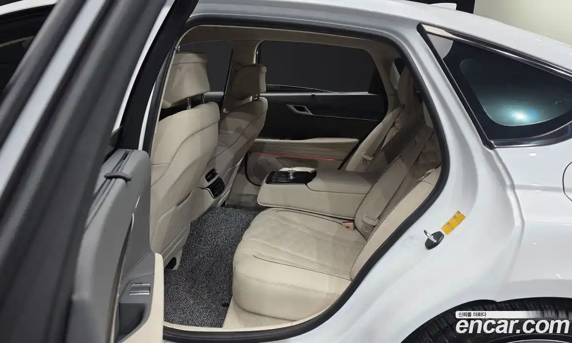 Genesis G80 2025 2.5 автомат (гидро), фото 18