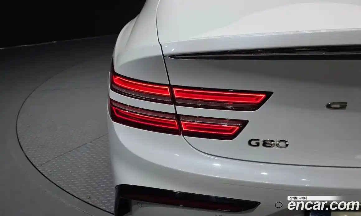 Genesis G80 2025 2.5 автомат (гидро), фото 9
