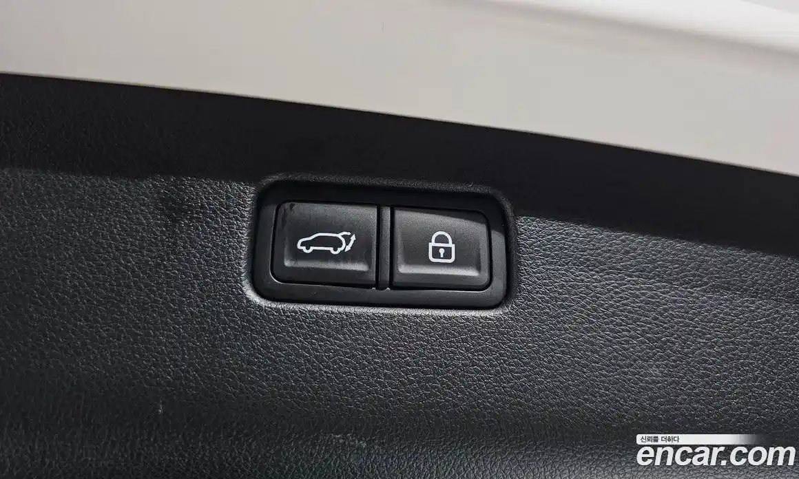 Genesis GV70 2021 2.5 автомат (гидро), фото 15