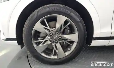 Genesis GV70 2021 2.5 автомат (гидро), миниатюра 5