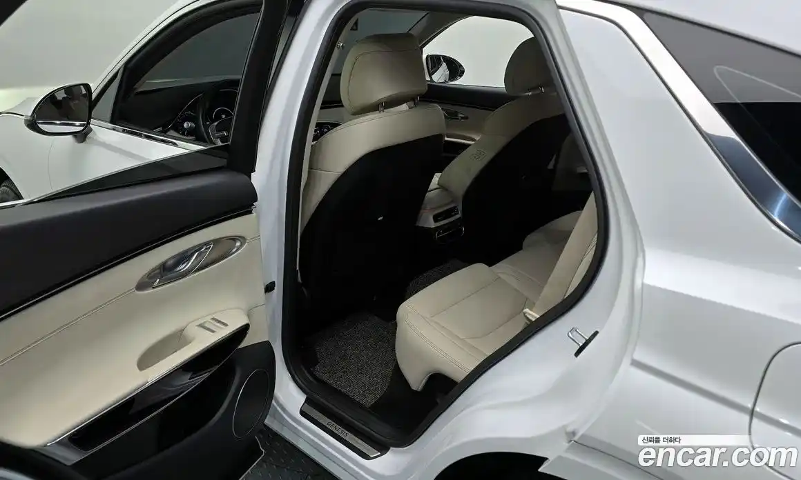 Genesis GV70 2021 2.5 автомат (гидро), фото 16