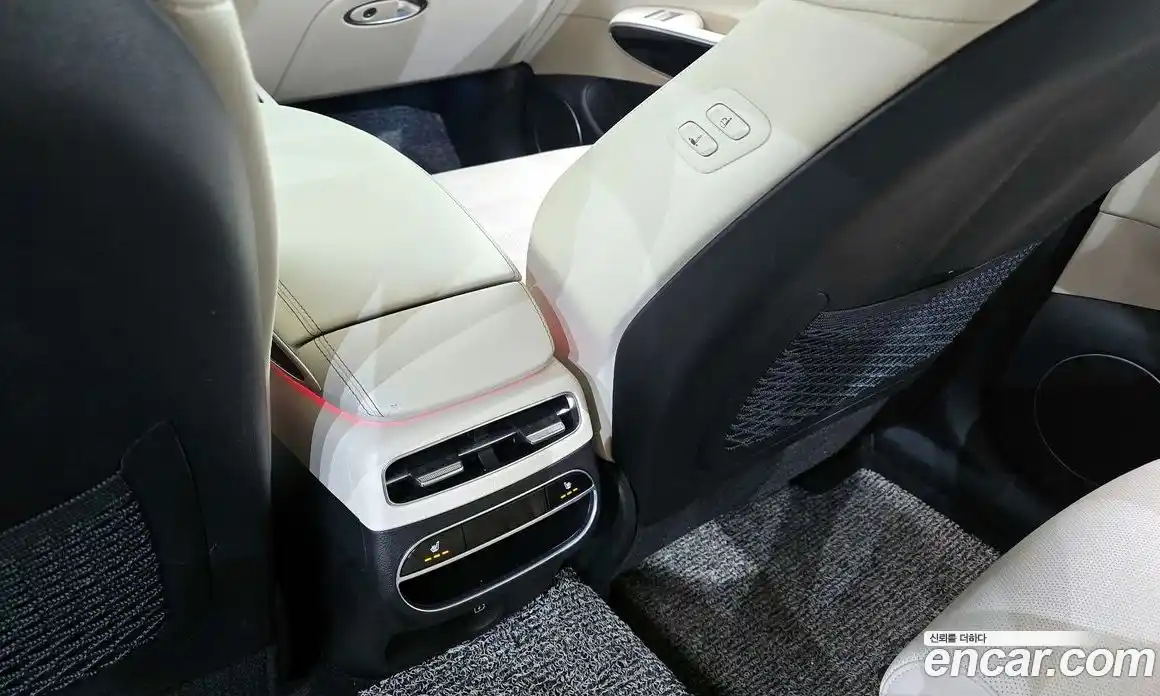 Genesis GV70 2021 2.5 автомат (гидро), фото 25