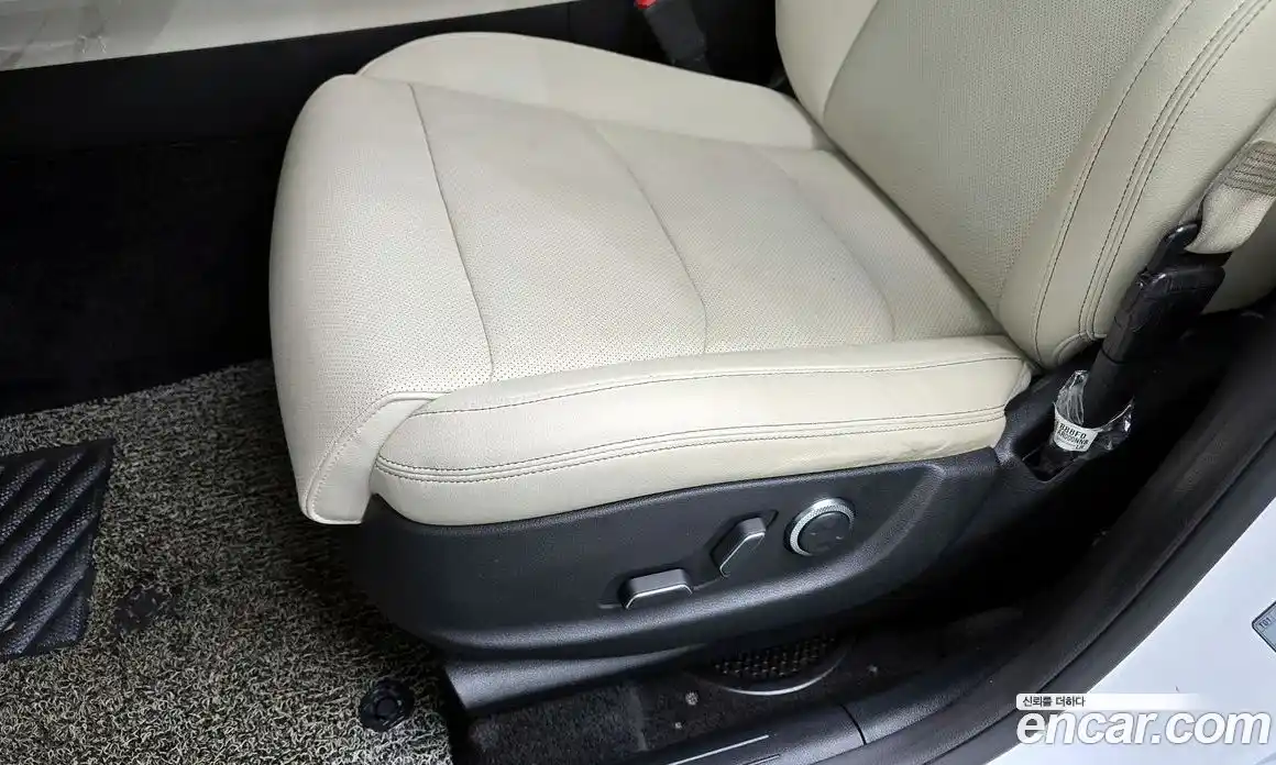 Genesis GV70 2021 2.5 автомат (гидро), фото 31