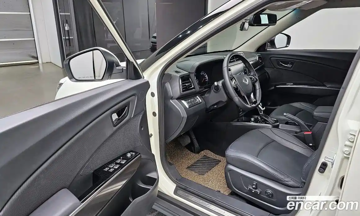 SsangYong TIBOLI 2019 1.5 автомат (гидро), фото 13