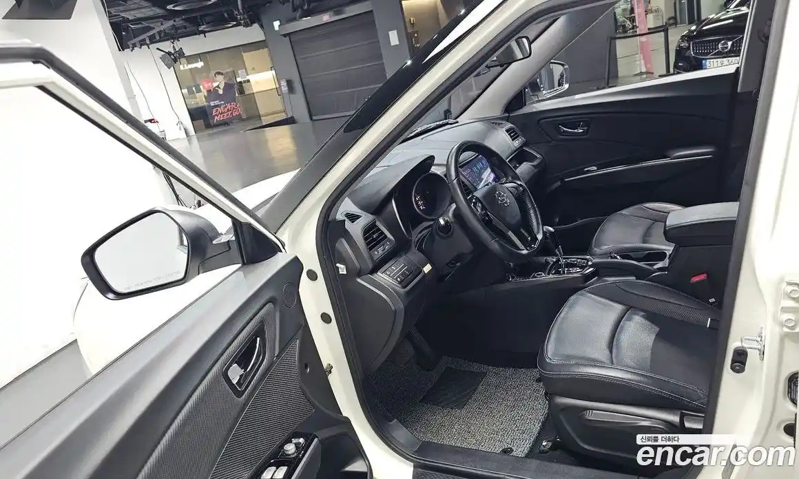SsangYong TIBOLI 2016 1.6 автомат (гидро), фото 13