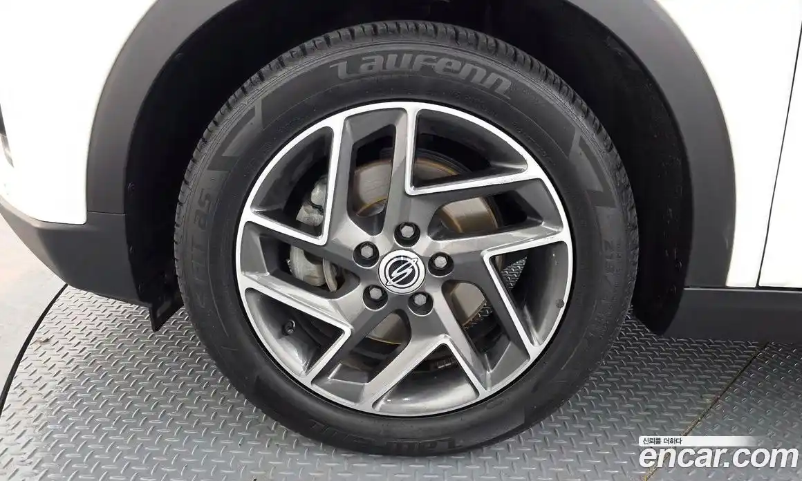 SsangYong TIBOLI 2021 1.5 автомат (гидро), фото 5