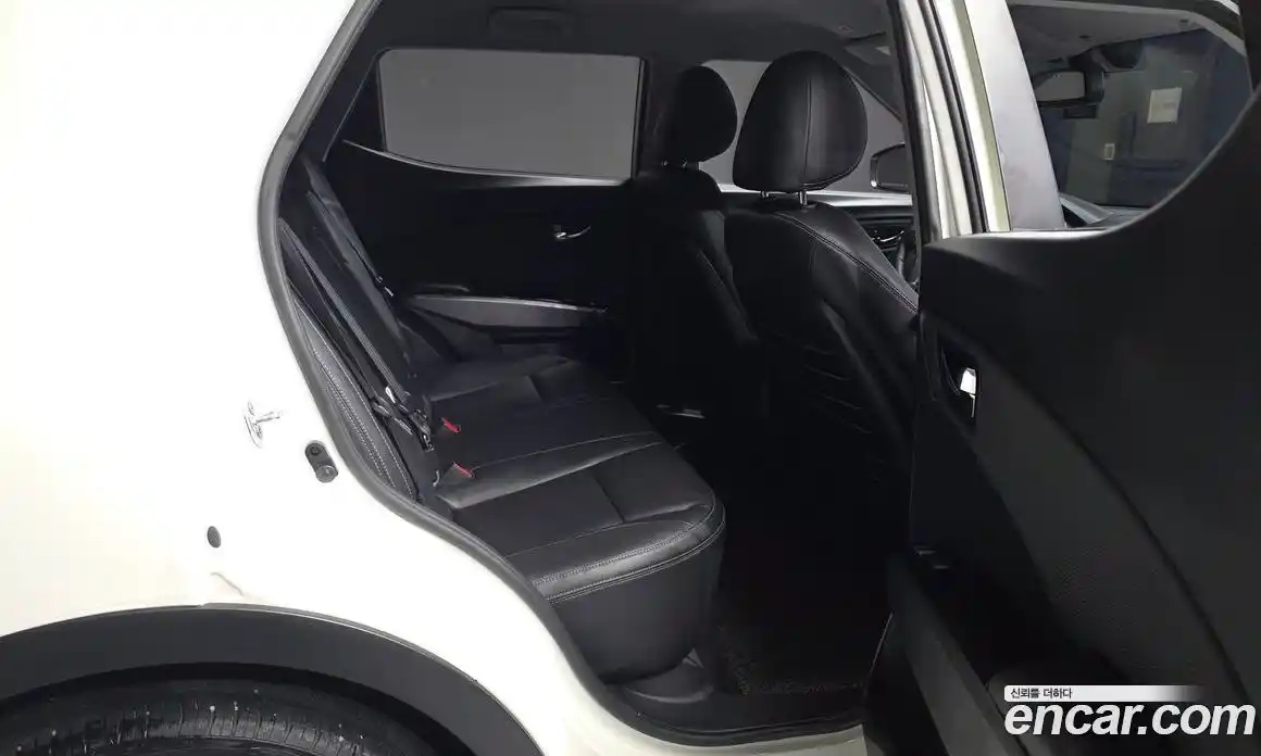 SsangYong TIBOLI 2019 1.6 автомат (гидро), фото 12