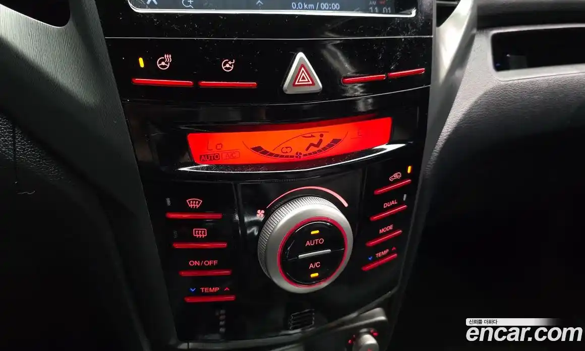 SsangYong TIBOLI 2019 1.6 автомат (гидро), фото 16