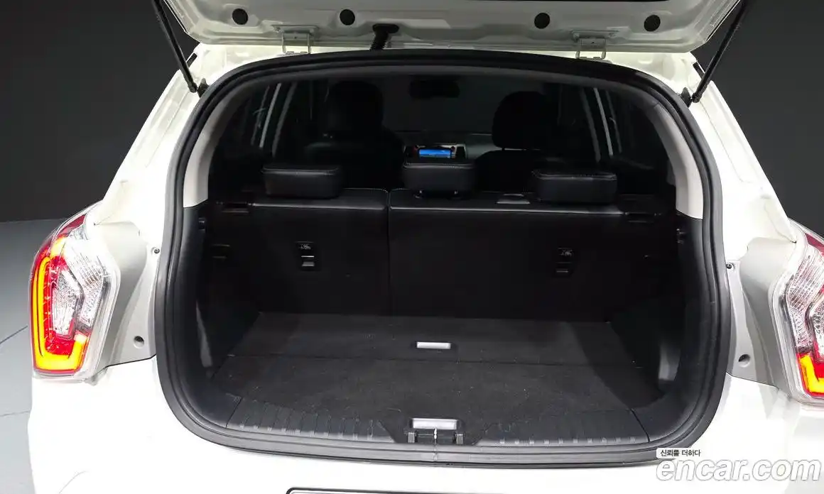 SsangYong TIBOLI 2019 1.6 автомат (гидро), фото 20