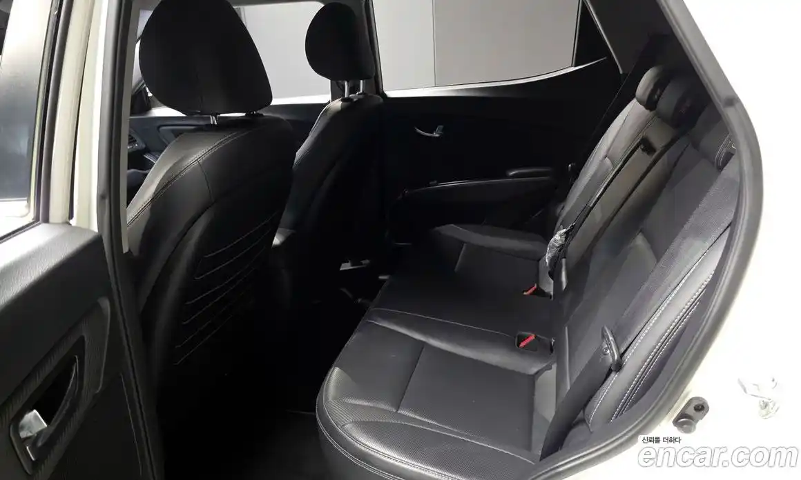 SsangYong TIBOLI 2017 1.6 автомат (гидро), фото 16