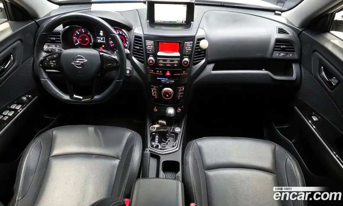 SsangYong TIBOLI 2017 1.6 автомат (гидро), фото 10