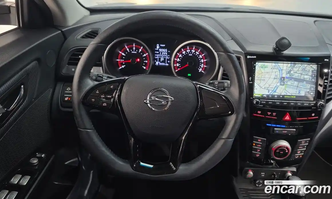 SsangYong TIBOLI 2016 1.6 автомат (гидро), фото 13