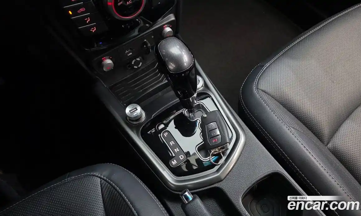 SsangYong TIBOLI 2016 1.6 автомат (гидро), фото 9