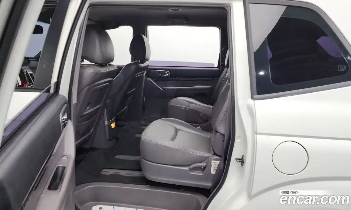 SsangYong Korando 2014 2.0 автомат (гидро), фото 18