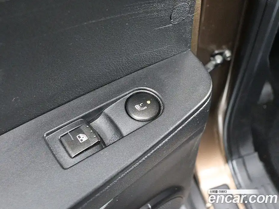 SsangYong Korando 2016 2.2 автомат (гидро), фото 13