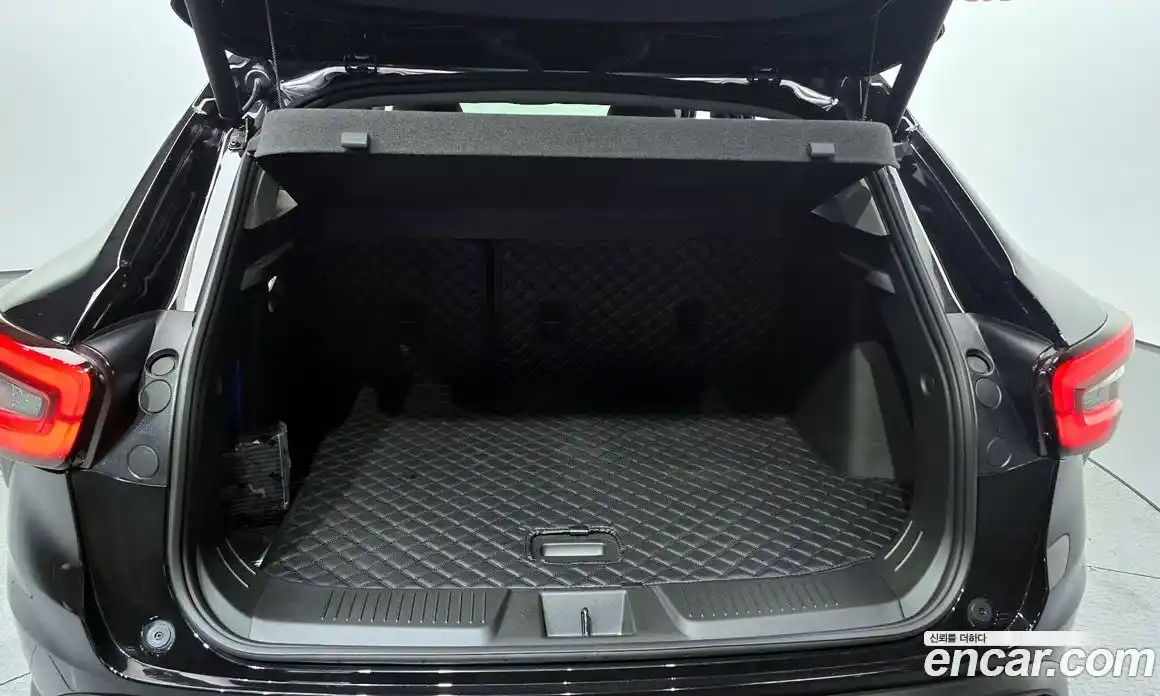 Chevrolet Trax 2023 1.2 автомат (гидро), фото 19