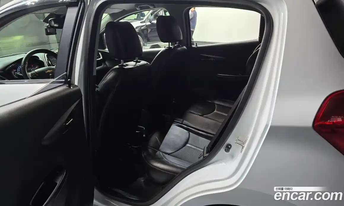 Chevrolet Spark 2018 1.0 автомат (гидро), фото 16