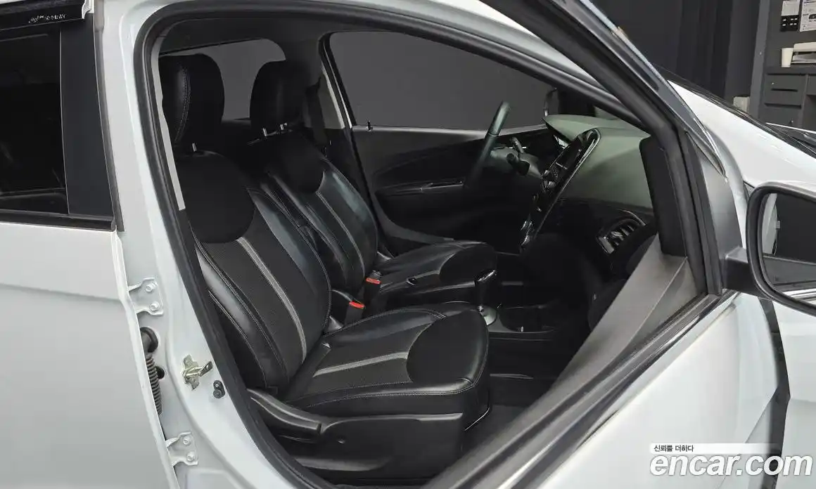 Chevrolet Spark 2018 1.0 автомат (гидро), фото 17