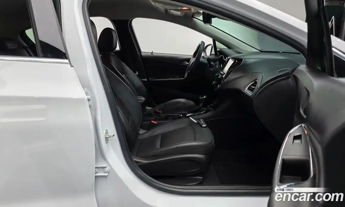 Chevrolet Cruze 2017 1.4 автомат (гидро), фото 15