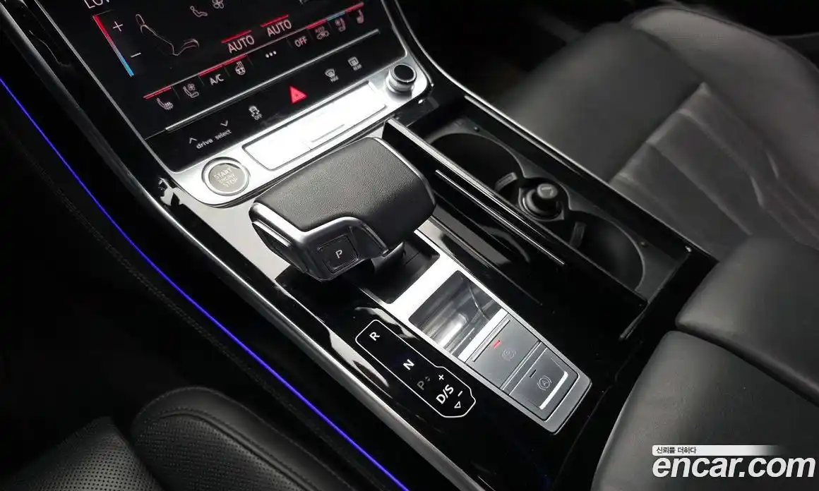 Audi A8 2021 3.0 автомат (гидро), фото 12