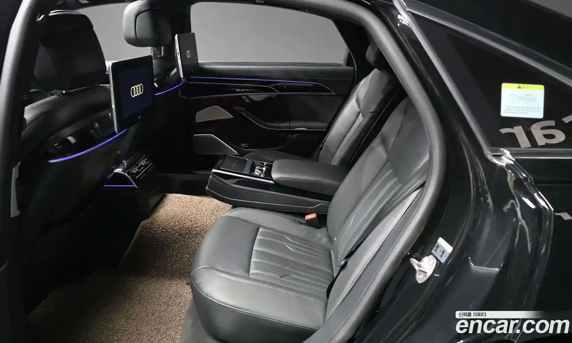 Audi A8 2021 3.0 автомат (гидро), фото 16