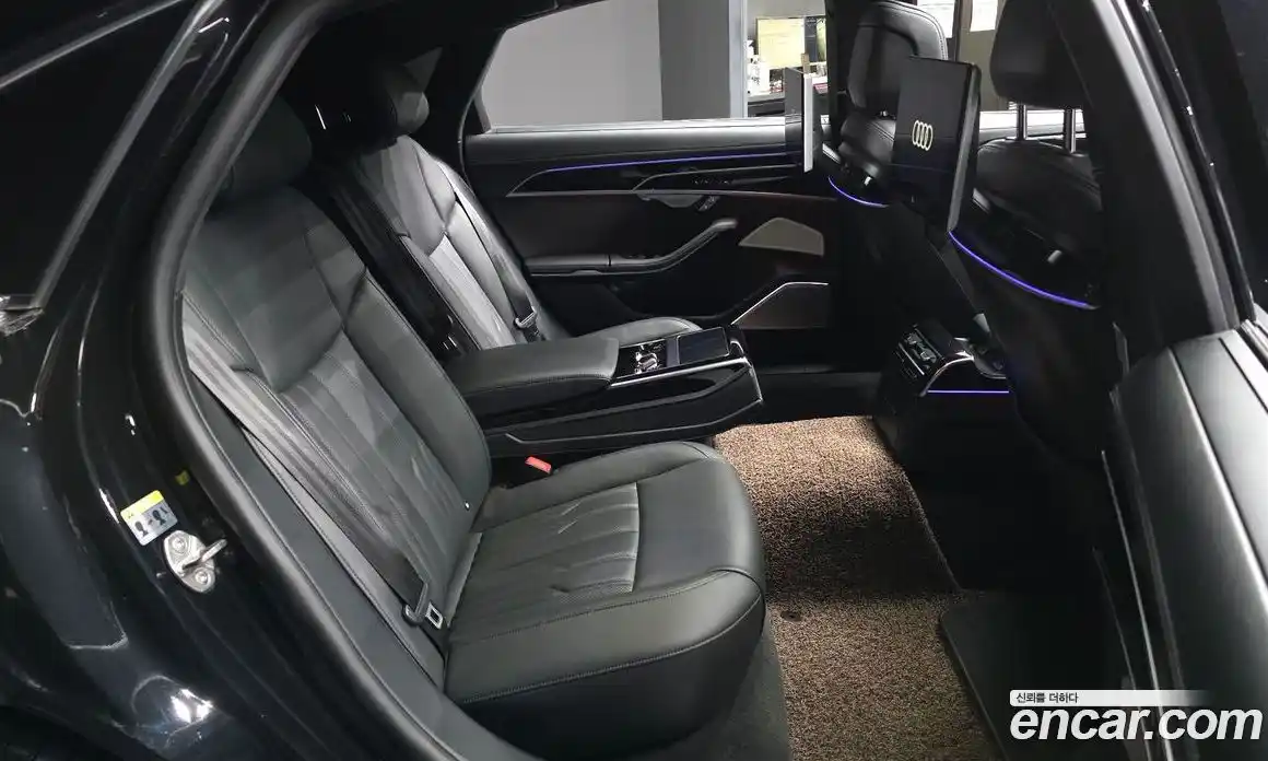 Audi A8 2021 3.0 автомат (гидро), фото 18