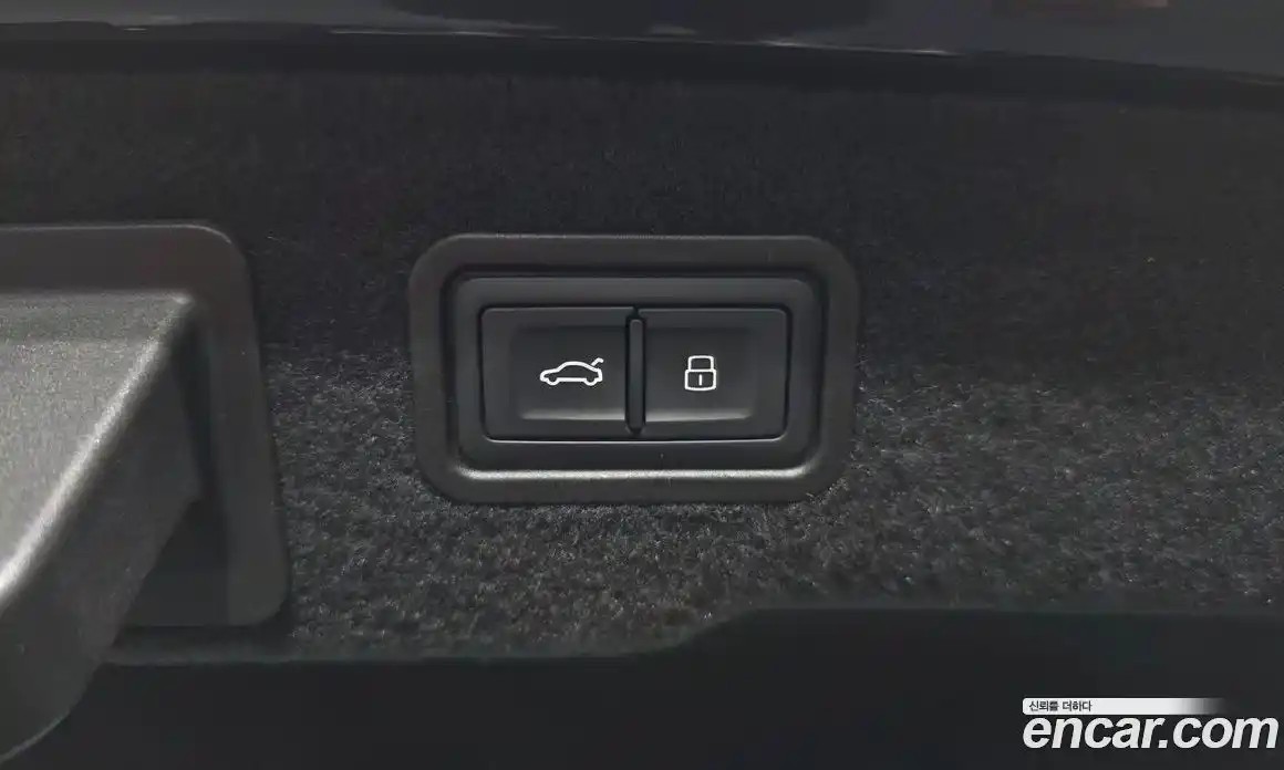 Audi A8 2021 3.0 автомат (гидро), фото 32