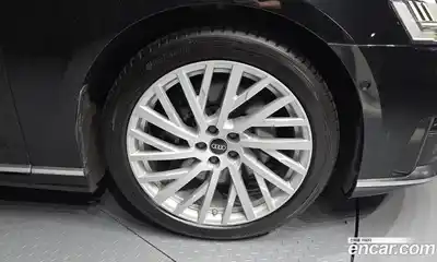 Audi A8 2021 3.0 автомат (гидро), миниатюра 5