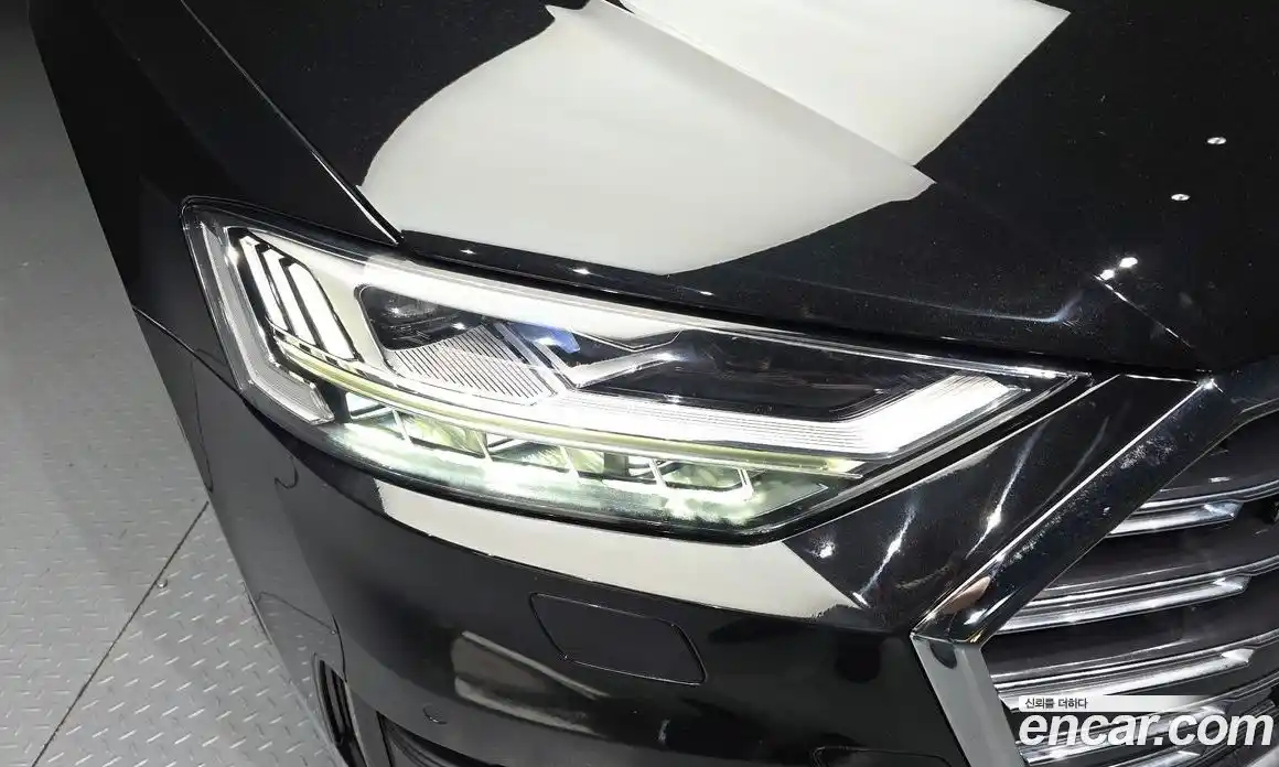 Audi A8 2021 3.0 автомат (гидро), фото 8