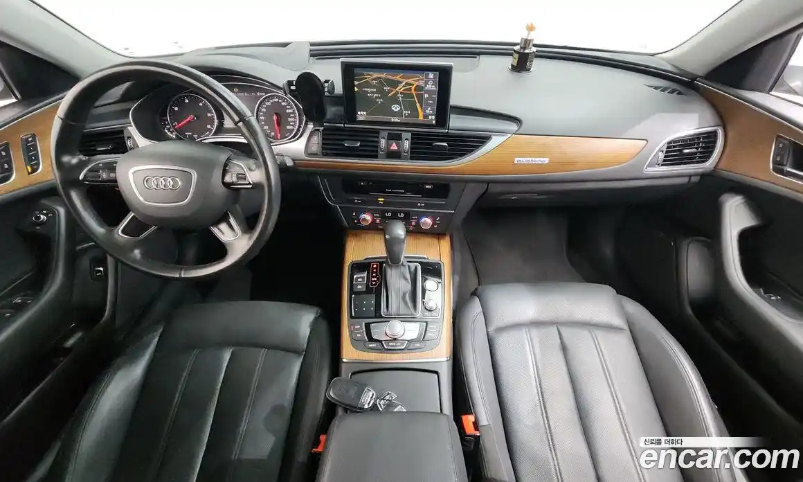 Audi A6 2015 3.0 автомат (гидро), фото 7
