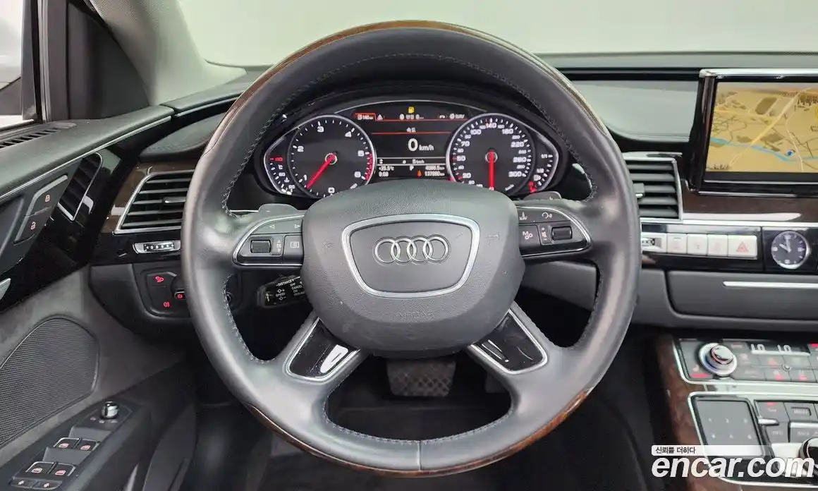 Audi A8 2013 3.0 автомат (гидро), фото 13