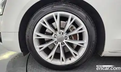 Audi A8 2013 3.0 автомат (гидро), миниатюра 5