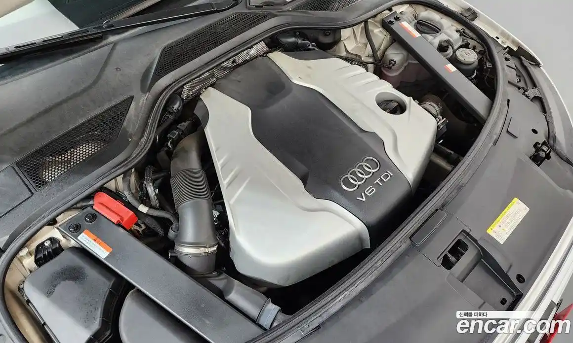 Audi A8 2013 3.0 автомат (гидро), фото 6