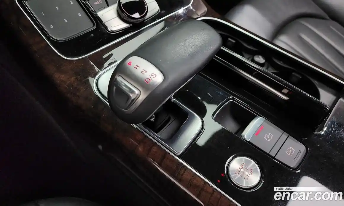 Audi A8 2013 3.0 автомат (гидро), фото 9