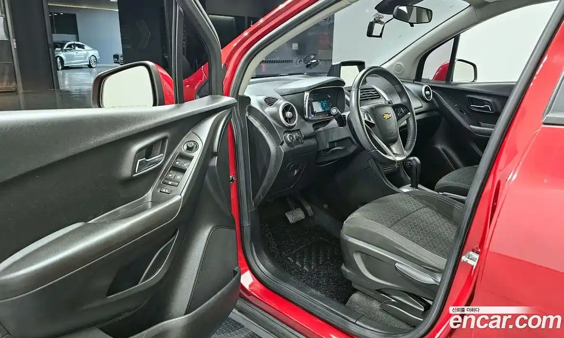 Chevrolet Trax 2015 1.4 автомат (гидро), фото 13