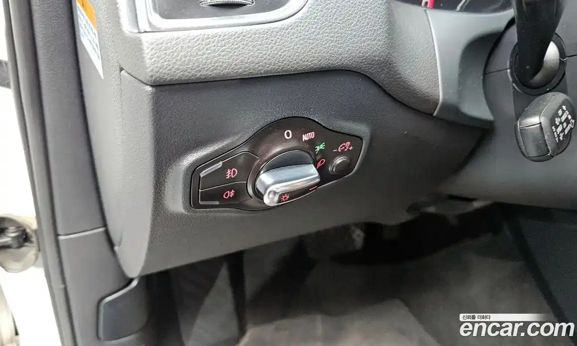 Audi Q5 2010 2.0 автомат (гидро), фото 17