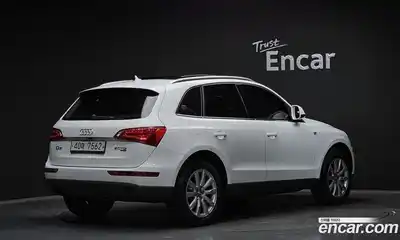 Audi Q5 2010 2.0 автомат (гидро), миниатюра 2