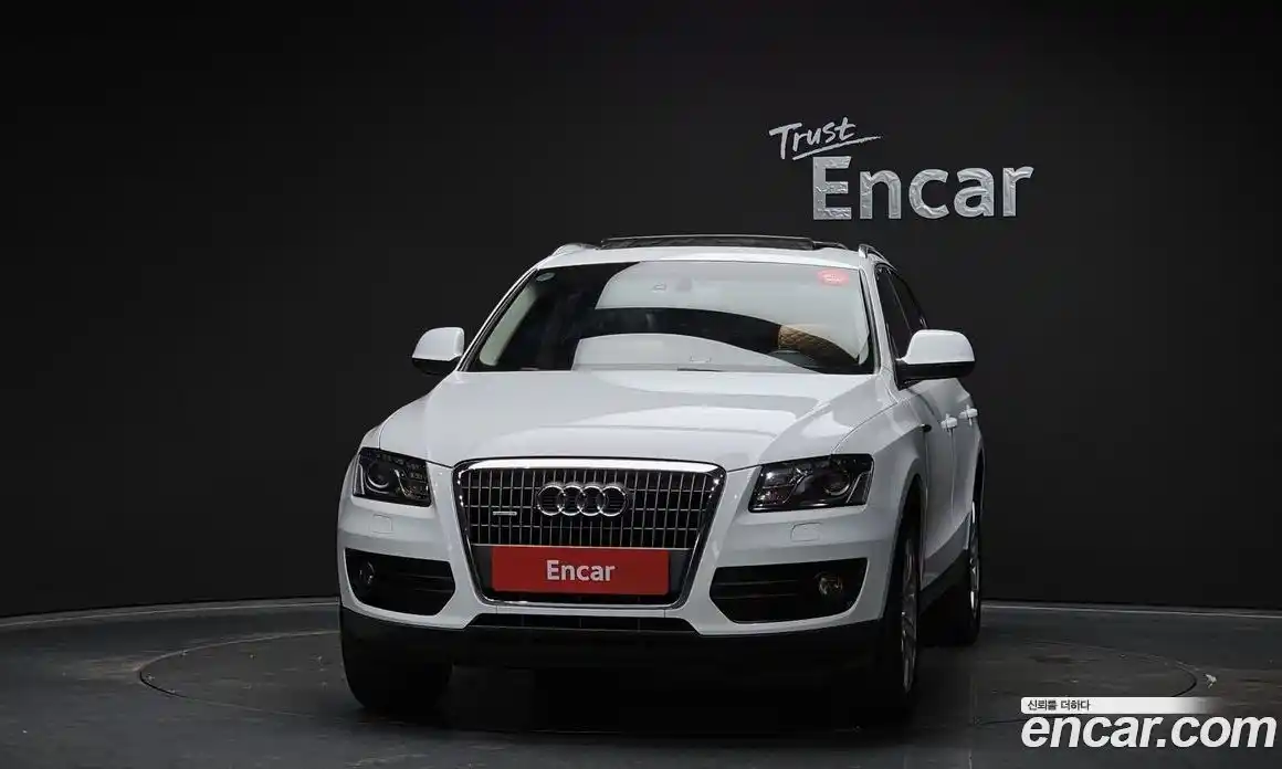 Audi Q5 2010 2.0 автомат (гидро), фото 3