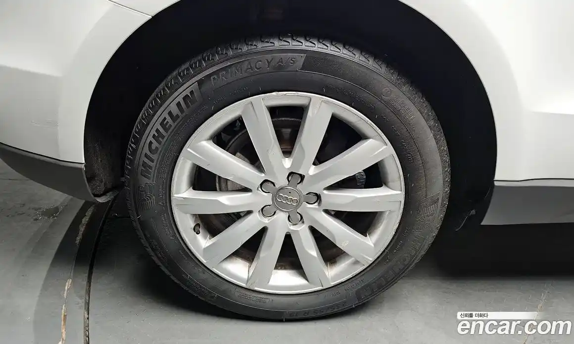 Audi Q5 2010 2.0 автомат (гидро), фото 5