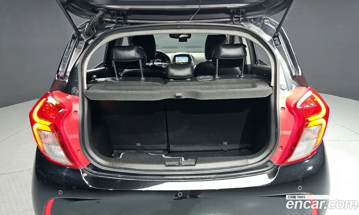 Chevrolet Spark 2016 1.0 автомат (гидро), фото 20