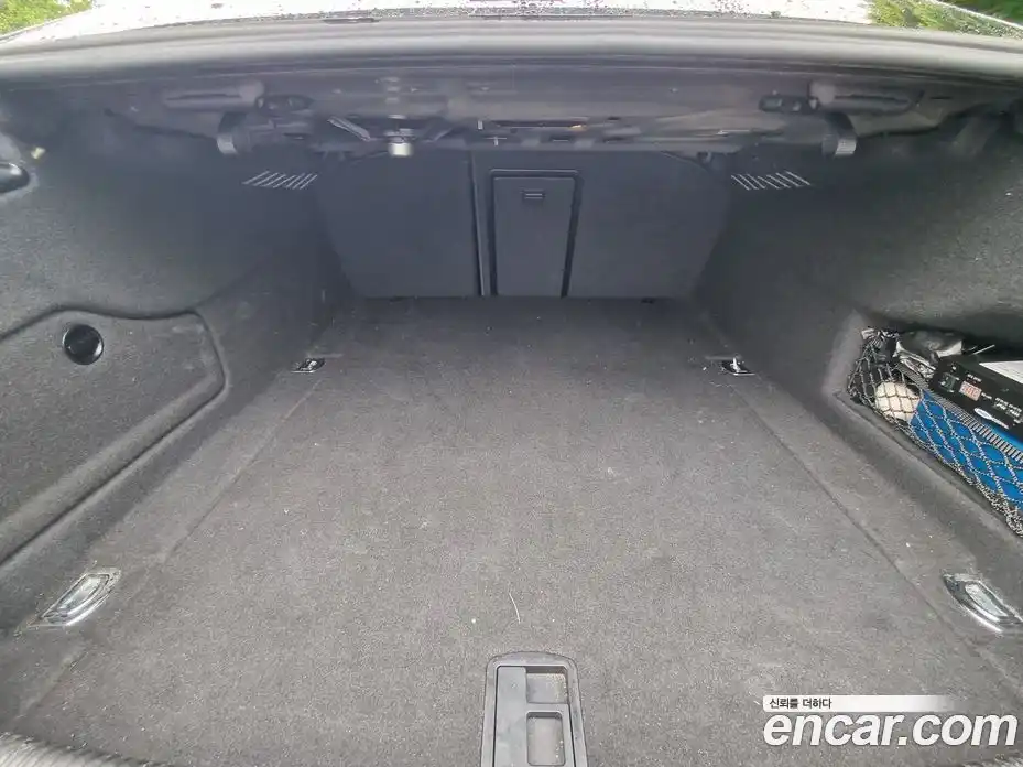 Audi A6 2015 2.0 автомат (гидро), фото 17
