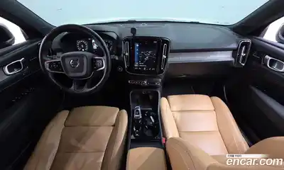 Volvo XC40 2020 2.0 автомат (гидро), миниатюра 10