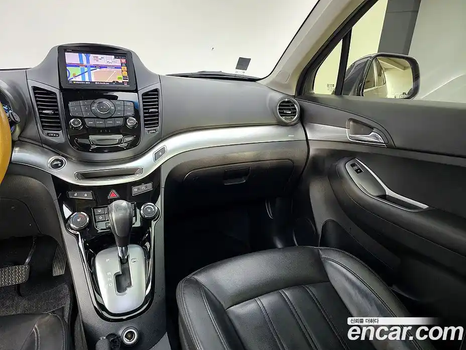 Chevrolet Orlando 2012 2.0 автомат (гидро), фото 10