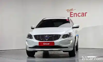Volvo XC60 2017 2.0 автомат (гидро), миниатюра 3