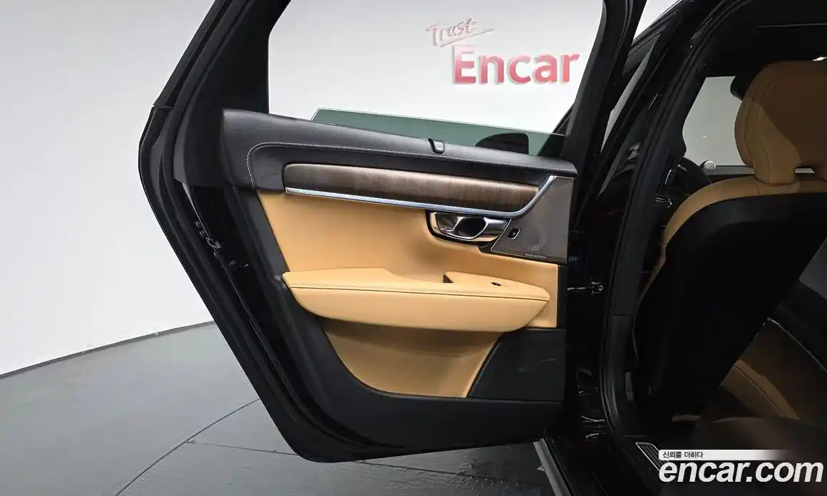 Volvo V90 2020 2.0 автомат (гидро), фото 14